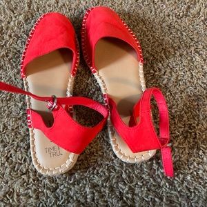 Women’s size: 9 never worn time & tru shoes